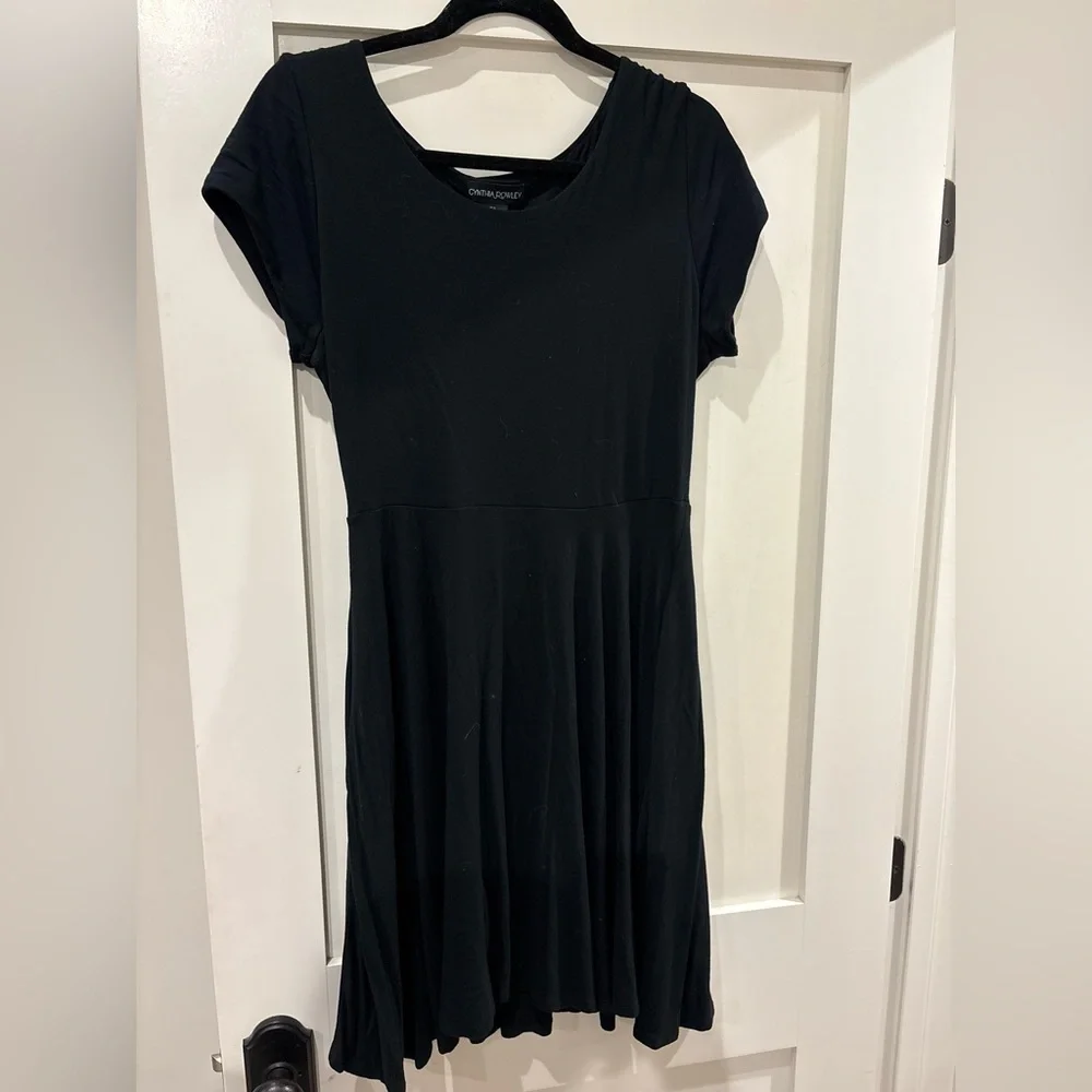 cynthia rowley fit and flare dress Cynthia Rowley Black Short-Sleeve Midi Fit-and-Flare Dress